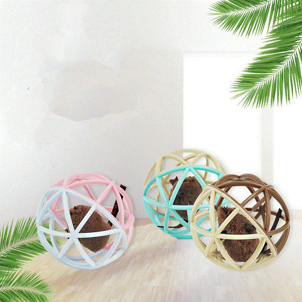 Vocalizing Cat Toy Ball Cage for Interactive Pet Play Fun